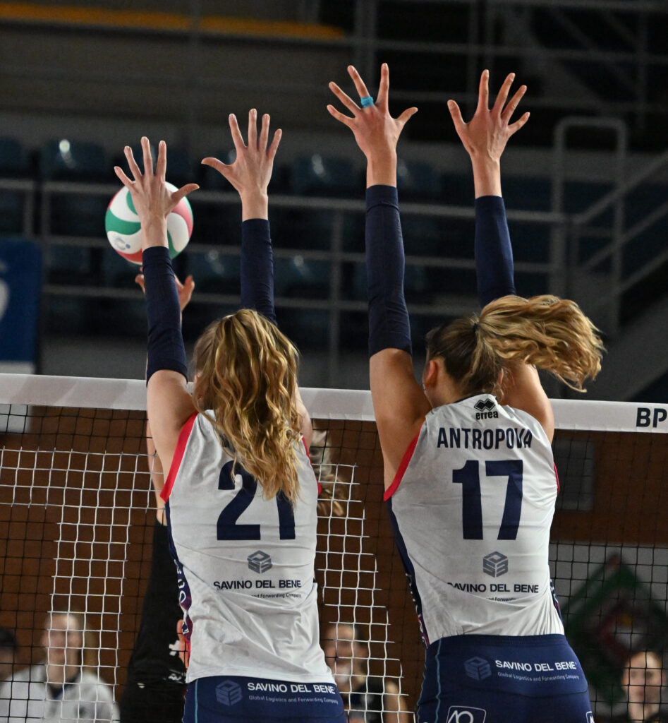 LVF-Volleyball-scaled-aspect-ratio-355-384